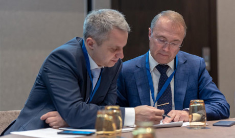 Фотогалерея с форума генеральных директоров компании Газпром межрегионгаз